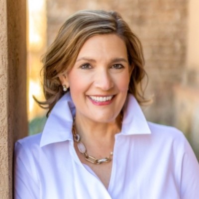 Photo of Rebecca Walden.