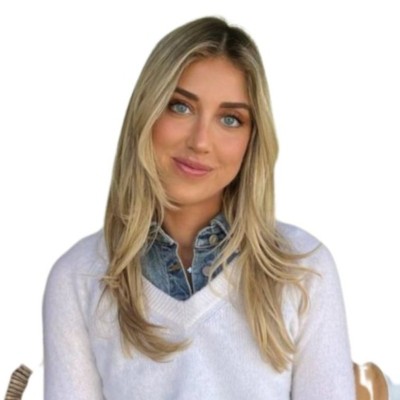 Photo of Leah Francis.