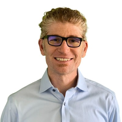 Photo of Roland Smart.