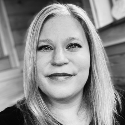 Photo of Christie Perrott.