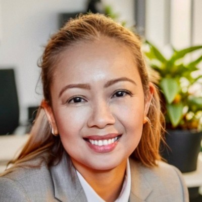 Photo of Kim Chau.