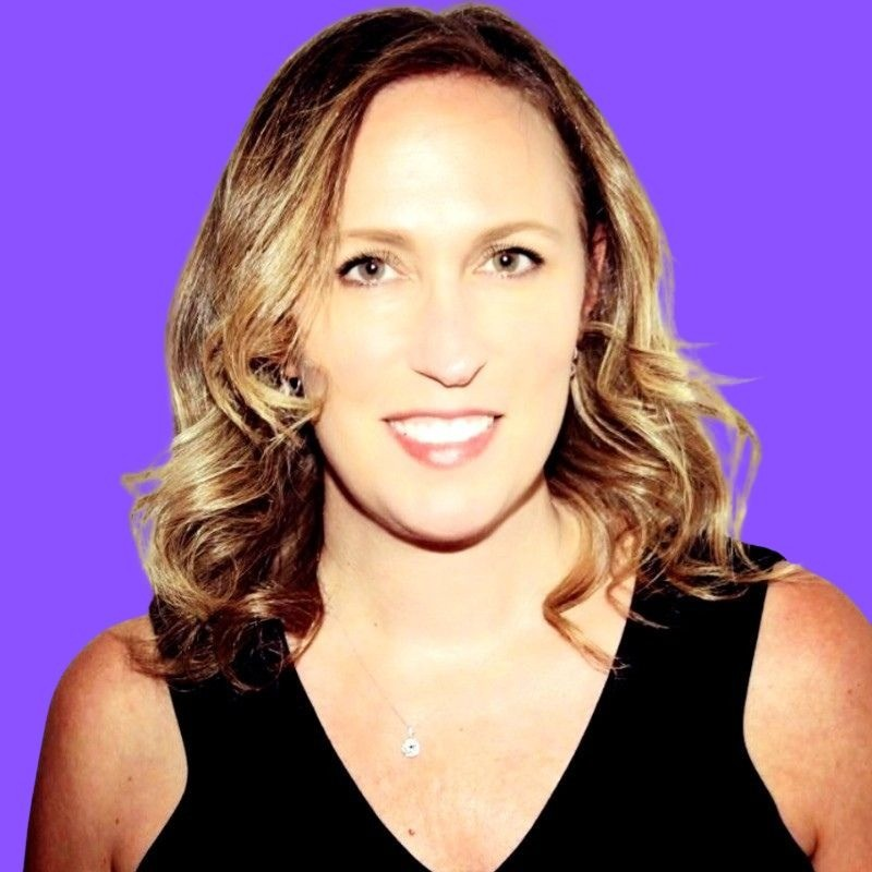 Photo of Robin Zucker.