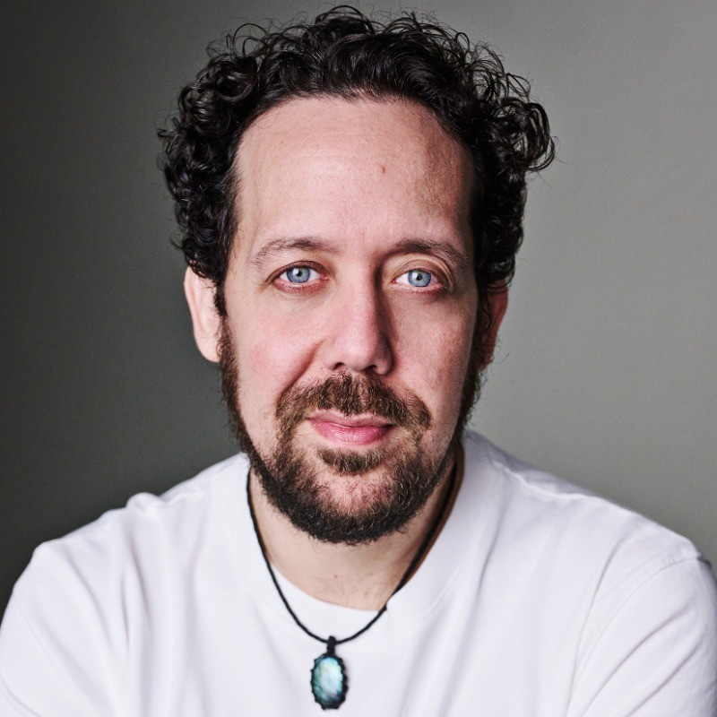 Photo of Oren Greenberg.