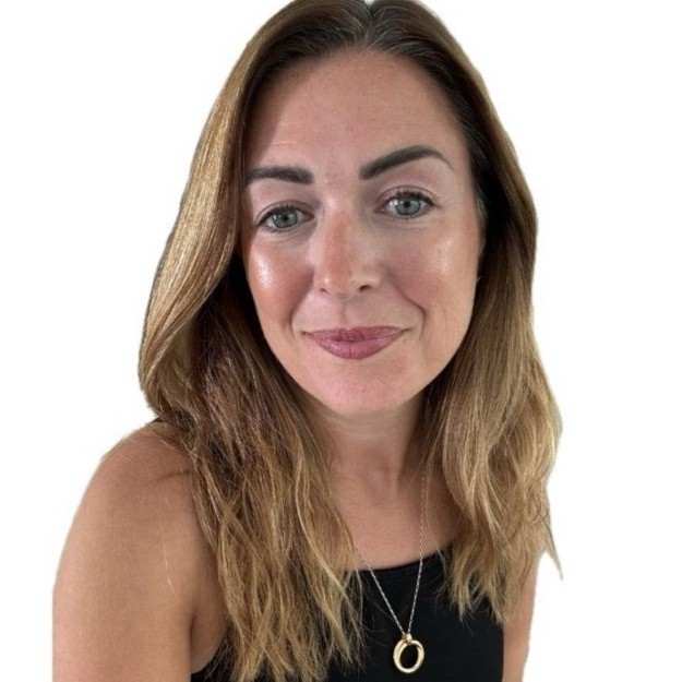 Photo of Hannah Rowe.